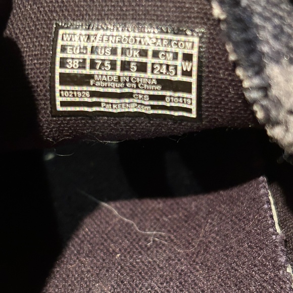 Keen Elsa plaid 7.5 - Picture 5 of 5